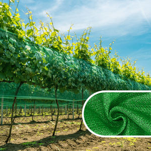 La rete ombreggiante crea un interesse visivo nei paesaggi con pannelli di diversi colori che aggiungono dimensione - Product Image 5