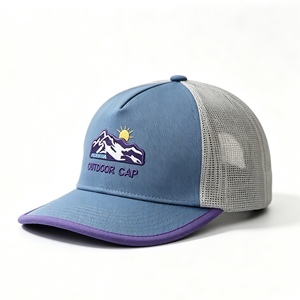 Gorra trucker personalizada de 5 paneles con malla trasera, gorra de béisbol con logotipo bordado en 3D personalizado, gorra snapback ajustable para montaña y actividades al aire libre. - Product Image 3