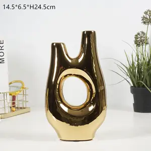 Vase européen unique personnalisé de divers modèles décoration de table intérieure de salle à manger vases en céramique or pour fleurs de décoration intérieure