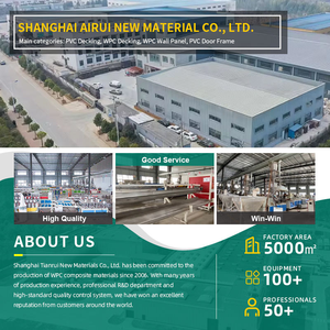 Plancher en bois co-extrudé WPC pour terrasses extérieures, jardins, balcons, clôtures en bois pour patios et planches en bois-plastique d'extérieur - Product Image 4