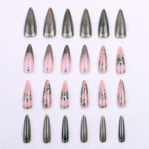 <span class=keywords><strong>Uñas</strong></span> <span class=keywords><strong>Postizas</strong></span> Color Verde Claro <span class=keywords><strong>con</strong></span> Punta Francesa, Forma Almendrada Mediana, Doradas, <span class=keywords><strong>Uñas</strong></span> <span class=keywords><strong>Postizas</strong></span> de Cobertura Completa - Product Image 2