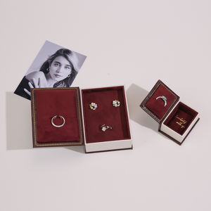 Caja de Regalo Ecológica Personalizada para Joyería, Caja para Collar y Pulsera en Forma de Libro con Tapa Magnética y Cintas - Product Image 4