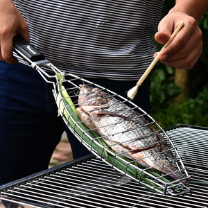 Poisson grillé à haute température à la maison avec un grand <span class=keywords><strong>filet</strong></span> à poisson grillé facile à nettoyer en plein air - Product Image 1