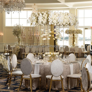 Elegante Centro de Mesa Dorado Brillante para Bodas, Soporte Alto de Metal para Flores con Cuentas Acrílicas de Acero Inoxidable - Product Image 1