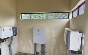 Growatt Sofar <span class=keywords><strong>Solis</strong></span> 20Kw 30KW 40KW 50KW Sofar Inversor Híbrido 30Kw 50Kw Inversores Con Batería - Product Image 5