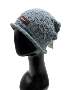 Gorro de punto de estilo informal de alta calidad 49% acrílico 38% nailon 13% parche de cuero de poliéster y estampado de silicona - Product Image 3