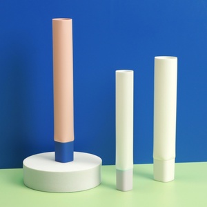 Vente en gros de tubes cosmétiques uniques en plastique personnalisés de 15 à 20 ml pour crème pour les yeux, brillant à lèvres, avec bouchon carré et tube souple et fin - Product Image 6