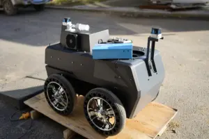 Base Móvil Robótica con Ruedas 4WD, Suspensión de Doble Horquilla, Neumático Sólido a Prueba de Explosiones, Batería de Iones de Litio de 48V, Sistema BMS - Product Image 3