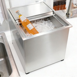 Bac à glace commercial extérieur sur mesure en acier inoxydable 28QT avec couvercle à charnière pour vin et bière froids - Product Image 3