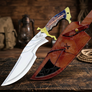 Cuchillo Bowie de Combate Personalizado Hecho a Mano en Acero D2 con Mango de Resina de Piña y Funda de Cuero, Regalo OEM para Él, Ideal para Caza y Camping - Product Image 1
