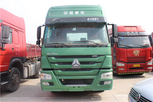 Precio más competitivo 375hp camión tractor howo 6x4 camión tractor en color verde para la venta - Product Image 2