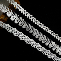 Garniture de broderie du fabricant Sequin large dentelle fleur bordure Crochet tissu pour vêtements pour chaussures et sacs