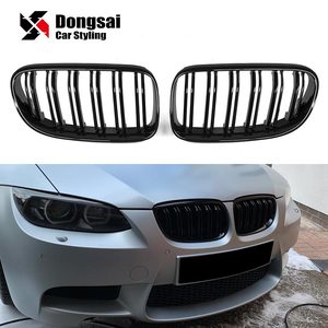 <span class=keywords><strong>Calandre</strong></span> en maille <span class=keywords><strong>noire</strong></span> brillante, accessoire de voiture magnétique et brillante, à Double lancers, adapté à la <span class=keywords><strong>BMW</strong></span> série 3 E92 E93 335i M3 GTS 2006 — 2009 - Product Image 1
