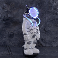 Figurine d'astronaute en fibre de verre, style cyberpunk, décoration moderne, art, ornement de sol, pour vitrine de magasin de luxe