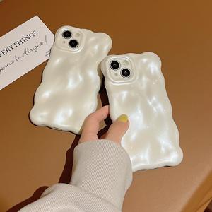 Funda Minimalista Etérea Color Blanco Perla con Burbujas Onduladas para iPhone 17 16 15 14 13 12 11 Pro Max - Product Image 3