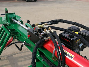 HUAHENG 42 tonnes de fendeuse de bûches de bois de moteur à essence d'<span class=keywords><strong>occasion</strong></span> pompe 15hp bras de levage hydrauliques diamètre maximum 500mm 12 mois - Product Image 2