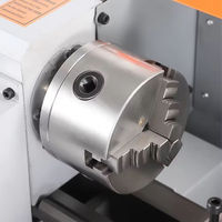Tour CNC de bureau durable 500W, mini-machine à métaux à vitesse variable