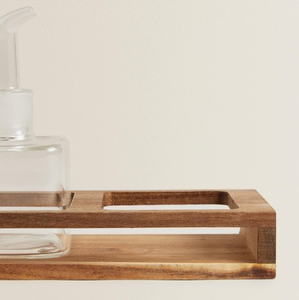 Ensemble de vinaigrette en verre borosilicate soufflé à la main transparent sur mesure et en bois d'acacia en forme de cube - Product Image 5