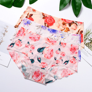 <span class=keywords><strong>Tanga</strong></span> de una pieza de seda de hielo ultrafino con flores americanas europeas de talla grande invisible de tiro bajo para niñas regordetas - Product Image 1