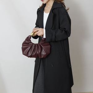 Bolso de Mano de PU de Color Sólido, Estilo Moderno, Diseño Plegado, Elegante, para Mujer, con Cierre Metálico - Product Image 2