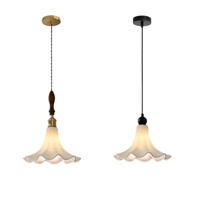 Lustre de restaurant Lihe style vintage français, lampe murale LED suspendue moderne et minimaliste en céramique crème, motif fleur d'hibiscus