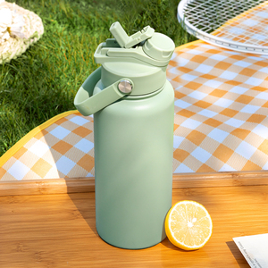 Biểu Tượng Tùy Chỉnh Phòng Tập Thể Dục Thể Thao Bình Nhiệt Du Lịch Tumbler Thép Không Gỉ Cách Nhiệt Chai Nước Với 2-Trong-1 Rơm Và Vòi Nắp - Product Image 3