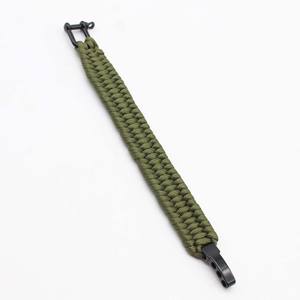 Pulsera táctica Paracord para supervivencia Conexión de grillete tipo U de acero inoxidable para Camping y senderismo Aventura - Product Image 5