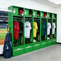 Armoire de rangement ouverte en acier moderne pour club sportif - Verrouillable, durable, usage commercial