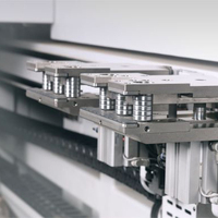 DI MA CNC équipement mécanique pour une personne forage à six côtés centre d'usinage PTP aléseuse à bois horizontalement