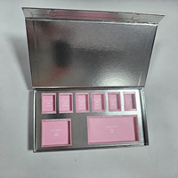 Palette de Maquillage Vide en Gros, Motif Cœur Argenté Brillant Effet Miroir, pour le Développement de Ligne de Marques de Beauté d'Influenceurs