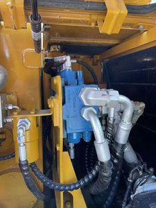 Excavadoras Sany SY60C usadas, de 6 toneladas miniexcavadora, condición como nueva, precio de descuento, accesorios completos, excavadora sobre orugas de goma - Product Image 5