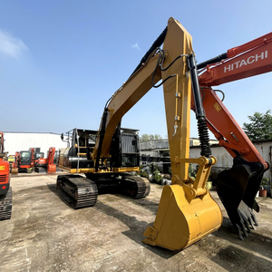 รถขุดไฮดรอลิกตีนตะขาบ CAT 320 มือสอง อะไหล่แท้ ใช้งานน้อย น้ำหนัก 12 ตัน รถขุดสำหรับงานก่อสร้าง ขาย - Product Image 1