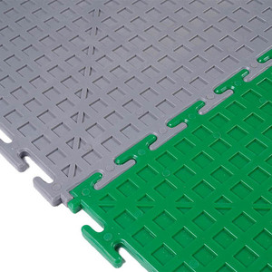 Tapis de sol en <span class=keywords><strong>PVC</strong></span> à emboîtement, qualité industrielle, imperméable, antidérapant, écologique, solution de revêtement de sol robuste - Product Image 4