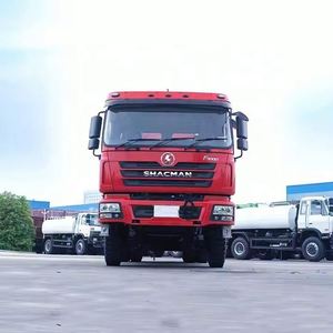 Camion-citerne robuste pour le transport de carburant diesel et d'essence – Offre spéciale - Product Image 2