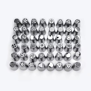 หัวบีบเค้กสแตนเลส อุปกรณ์ตกแต่งเค้ก หัวบีบโลหะแบบรัสเซีย หัวบีบครีมแต่งหน้าเค้ก หัวบีบไอซิ่ง - Product Image 1