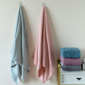 Toalla de Microfibra de Coral con Lazo para Colgar, Altamente Absorbente, de Secado Rápido, Ecológica, Lavable a Máquina, Súper Suave, para Baño y Gimnasio - Product Image 1