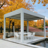 Pergola motorisée de luxe pour l'extérieur avec lumières LED, idéale pour les fêtes barbecue, en aluminium moderne, imperméable et durable
