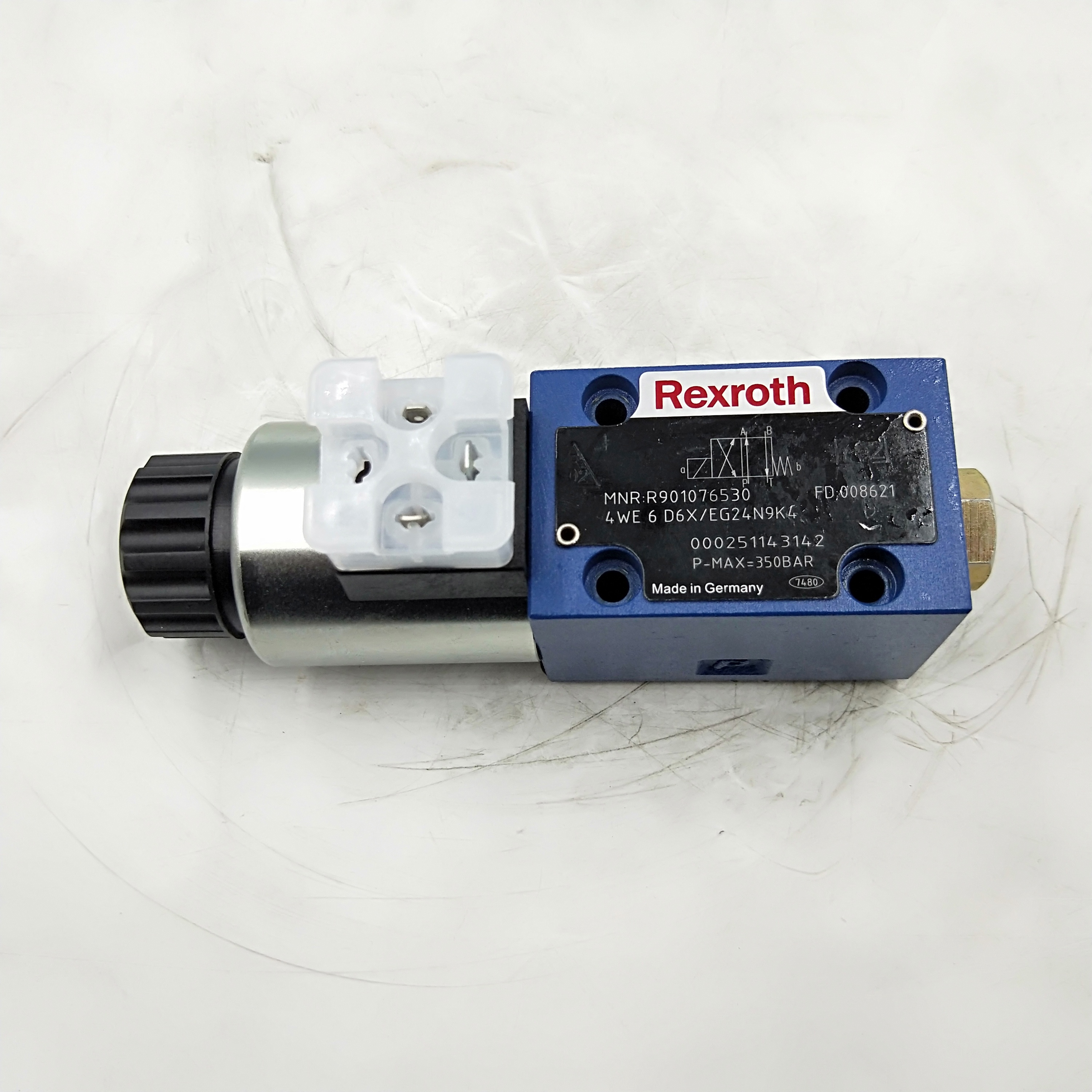 Управляющий электромагнитный клапан Rexroth серии 4WE6, 4WE6C, 4WE6D, 4WE6E, 4WE6G