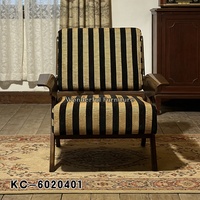 Fauteuil d'appoint moderne rétro, sensation de luxe haut de gamme, tissu rembourré, fauteuil de détente pour salon, balcon, chambre et villa