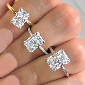 แหวนหมั้นเพชรสีทอง VVS Moissanite สำหรับผู้หญิง10K 14K 18K พร้อมรายละเอียดเพชรทรงรีสดใส - Product Image 1