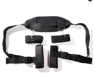 Commercio all'ingrosso erotico Sexy prodotti Split Open Leg M cintura in pelle con Eyemask Bdsm Sex Bed Bondage Set per donne uomo - Product Image 3