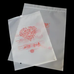 تي شيرت بلاستيك شعار مطبوع مخصص تصميم مجاني بسعر مخفض حقيبة بسحاب للتعبئة