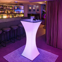Nouveau Mobilier de Fête LED Rechargeable 16 Couleurs Changeantes, Table et Chaise avec Barre Lumineuse LED