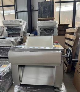 เครื่องรีด<span class=keywords><strong>แป้ง</strong></span>เบเกอรี่กึ่งอัตโนมัติคุณภาพสูง รุ่นใหม่ รองรับ<span class=keywords><strong>แป้ง</strong></span>สาลีและแป้งข้าวสาลี - Product Image 3