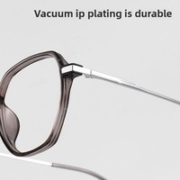 Danyang Lunettes de vue optiques ultra-légères TR90 de haute qualité 8128D Lunettes diamantées polygonales Gris à la mode pour hommes