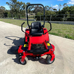 Tondeuse à gazon professionnelle de qualité industrielle, diesel 2 temps, 125 cm³, Toro TurfMaster, 30 pouces, commerciale, à conducteur marchant, avec contrôle par application - Product Image 1