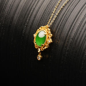 Colgante de Jade Verde Maya Feicui, Jade Natural de Grado A, Colgante Grande en Forma de Huevo, Grado Hielo, Collar de Oro de 24K, Venta al por Mayor de Fábrica - Product Image 5
