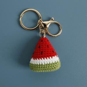 Porte-clés amigurumi pastèque d'été fait main, tricoté en fil à crocheter, pendentif fruit, <span class=keywords><strong>bijoux</strong></span> et jouets doux - Product Image 4