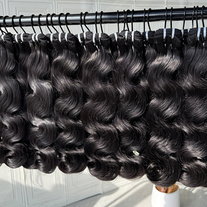 ผมมนุษย์แบบเวฟธรรมชาติ  ดูเป็นธรรมชาติ นุ่มฟู มีเท็กซ์เจอร์  แบบ Double Weft ราคาโรงงาน - Product Image 6