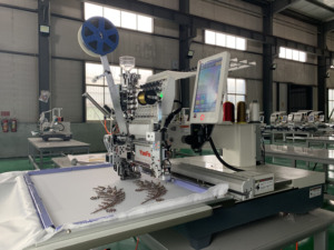 <span class=keywords><strong>Machine</strong></span> <span class=keywords><strong>à</strong></span> broder numérique multifonctionnelle <span class=keywords><strong>à</strong></span> tête unique 1000 tr/min, 12/15 aiguilles, pour perlage, sequins, cordons, perforation - Prix - Product Image 2